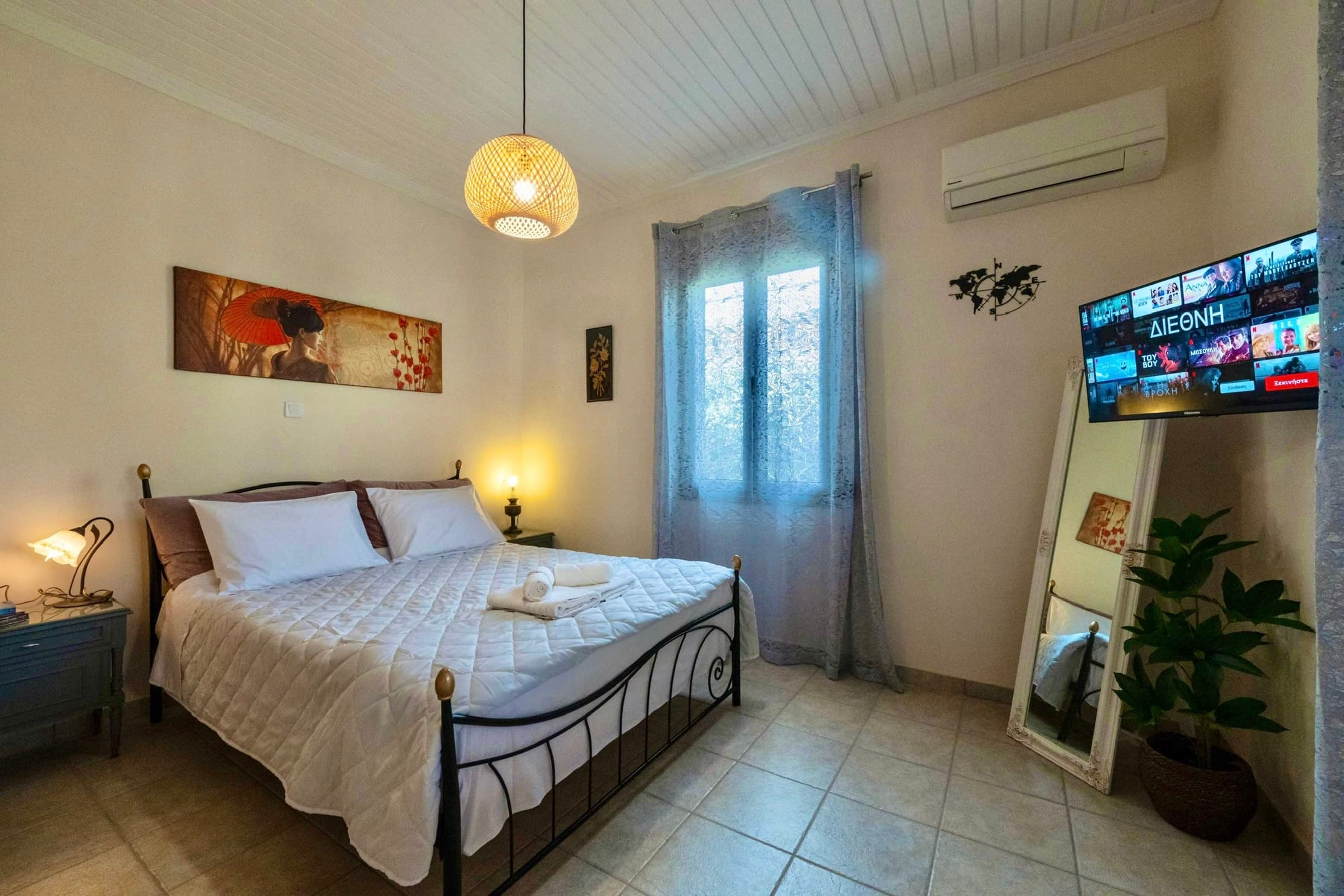 Main bedroom — full view